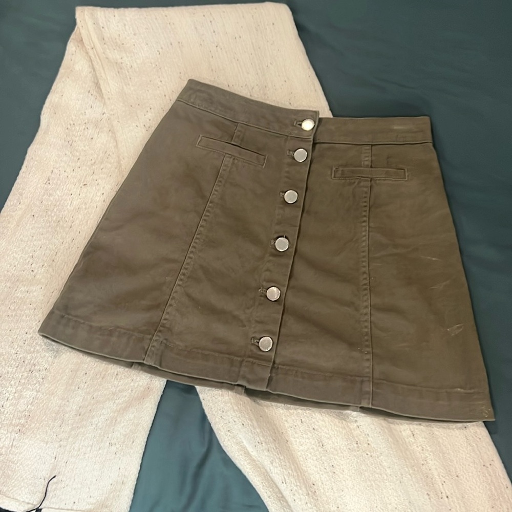 Green denim button skirt